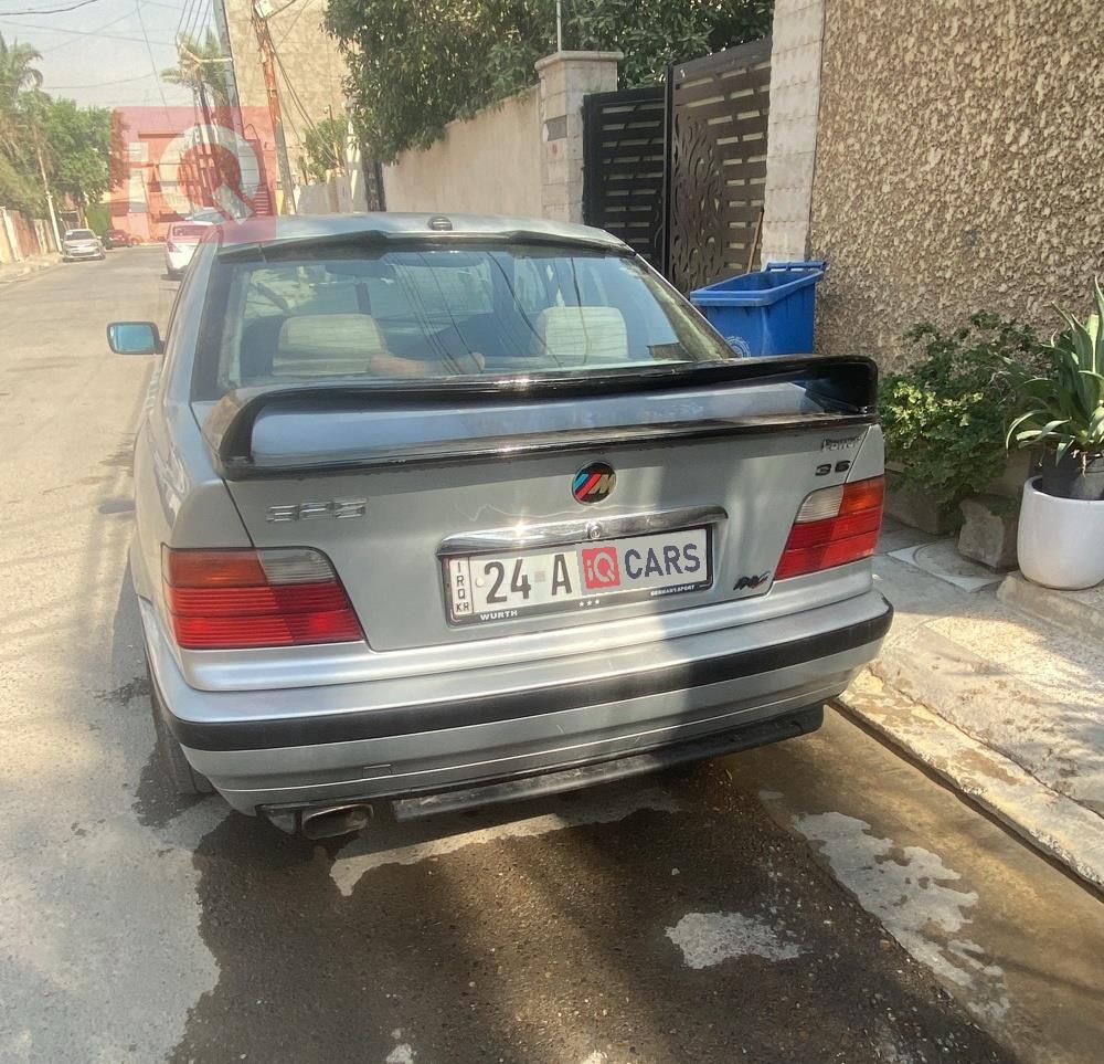بي ام دبليو الفئة 3